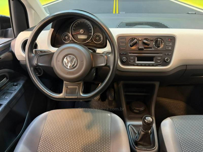 VOLKSWAGEN - UP 1.0 TSI MOVE UP 12V FLEX 4P MANUAL - 2015/2016 - Preta - R$ 53.900,00