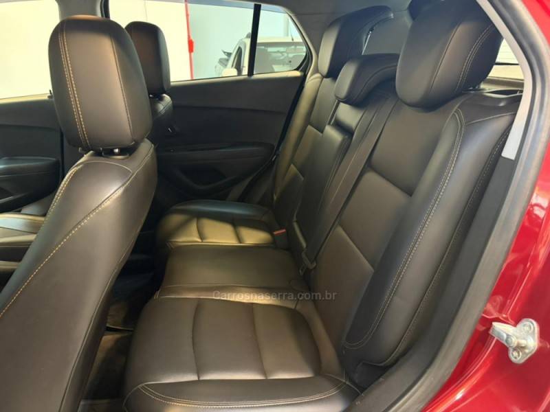 CHEVROLET - TRACKER 1.4 16V PREMIER TURBO FLEX 4P AUTOMÁTICO - 2019/2019 - Vermelha - R$ 86.900,00