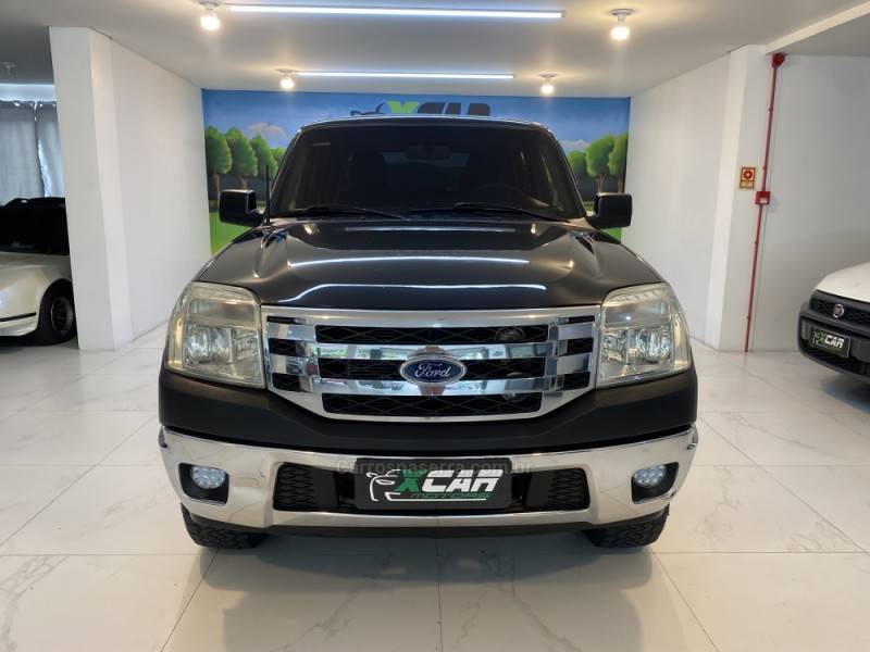 FORD - RANGER 3.0 XLT 16V 4X4 CD DIESEL 4P MANUAL - 2010/2011 - Preta - R$ 69.900,00