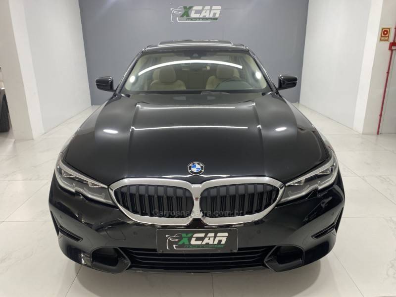 BMW - 320I 2.0 SPORT GP 16V TURBO ACTIVE FLEX 4P AUTOMÁTICO - 2019/2020 - Preta - R$ 199.900,00
