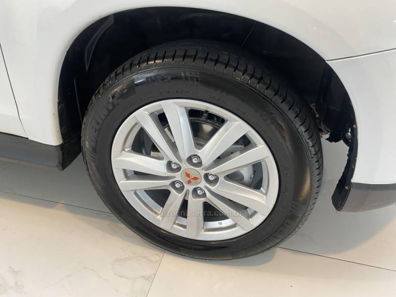 MITSUBISHI - ASX 2.0 4X2 16V GASOLINA 4P AUTOMÁTICO - 2012/2012 - Branca - R$ 63.900,00