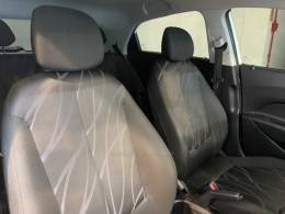 HYUNDAI - HB20 1.0 COMFORT 12V FLEX 4P MANUAL - 2013/2013 - Branca - R$ 43.900,00