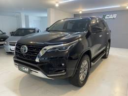 TOYOTA - HILUX SW4 2.8 SRX 4X4 16V TURBO INTERCOOLER DIESEL 4P AUTOMÁTICO - 2021/2021 - Preta - R$ 289.900,00
