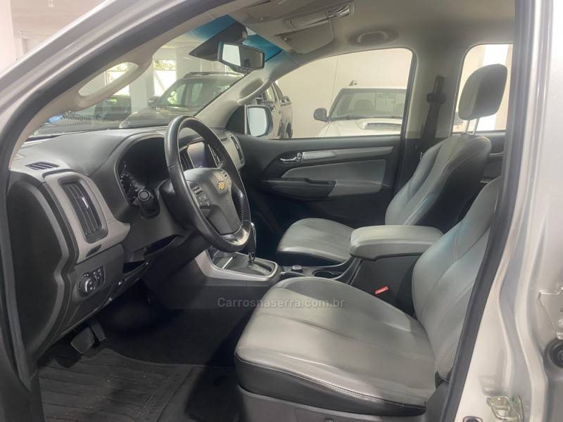 CHEVROLET - S10 2.8 LTZ 4X4 CD 16V TURBO DIESEL 4P AUTOMÁTICO - 2018/2019 - Prata - R$ 154.900,00