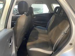 RENAULT - CAPTUR 1.6 16V SCE FLEX ZEN MANUAL - 2019/2019 - Prata - R$ 71.900,00