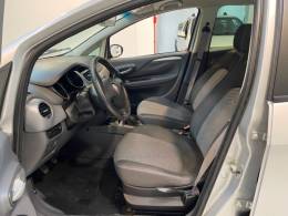 FIAT - PUNTO 1.6 ESSENCE 16V FLEX 4P MANUAL - 2012/2013 - Prata - R$ 45.900,00