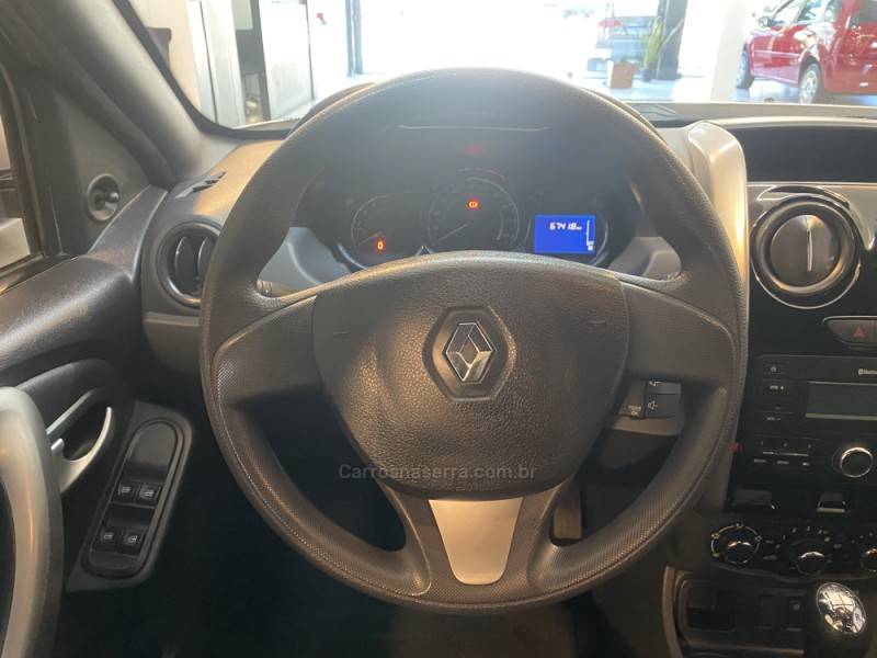 RENAULT - DUSTER 1.6 EXPRESSION 4X2 16V FLEX 4P MANUAL - 2019/2020 - Prata - R$ 74.900,00