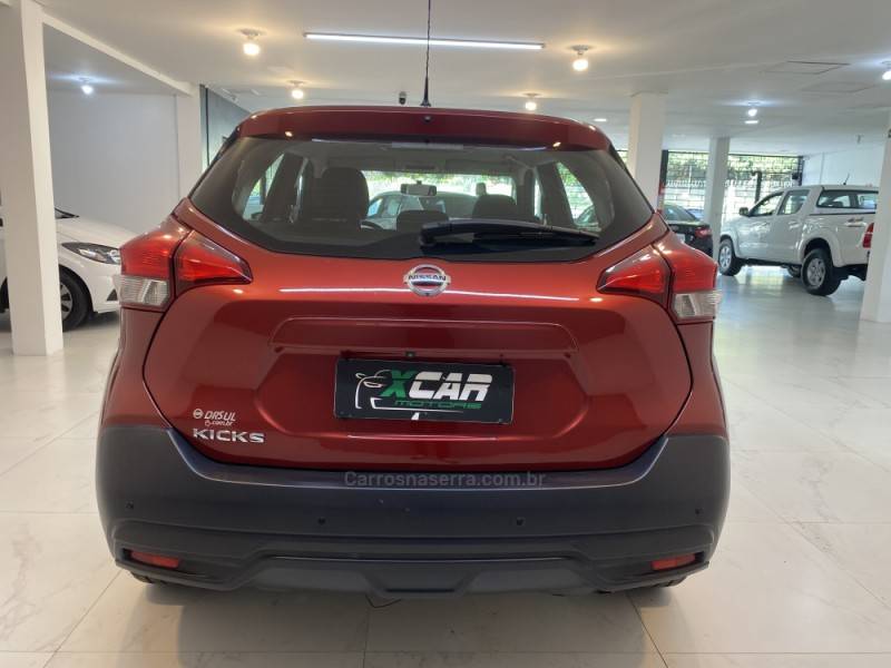 NISSAN - KICKS 1.6 ACTIVE 16V FLEX 4P AUTOMÁTICO - 2021/2021 - Vermelha - R$ 90.900,00