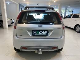 FORD - FIESTA 1.0 MPI TRAIL HATCH 8V FLEX 4P MANUAL - 2007/2008 - Prata - R$ 23.900,00
