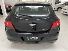 CHEVROLET - ONIX 1.4 MPFI LTZ 8V FLEX 4P MANUAL - 2014/2014 - Preta - R$ 53.900,00