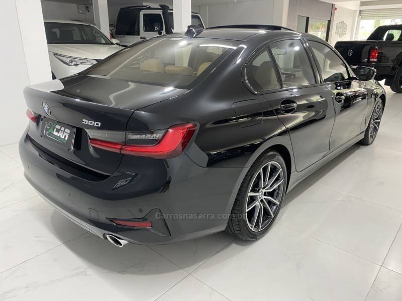 BMW - 320I 2.0 SPORT GP 16V TURBO ACTIVE FLEX 4P AUTOMÁTICO - 2019/2020 - Preta - R$ 199.900,00