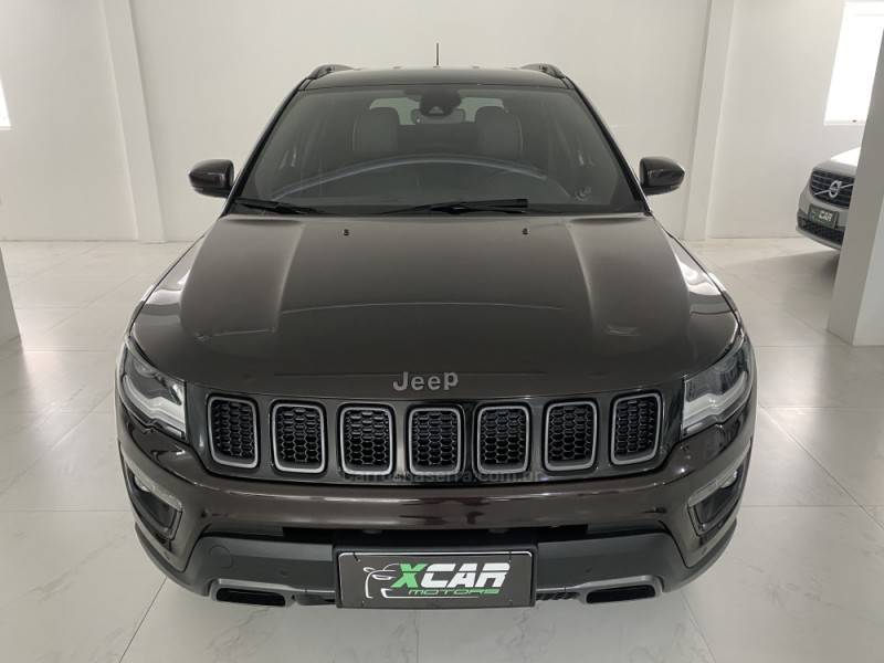 JEEP - COMPASS 2.0 16V DIESEL LIMITED 4X4 AUTOMÁTICO - 2019/2019 - Marrom - R$ 128.900,00