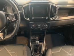 FIAT - STRADA 1.3 VOLCANO CD 8V FLEX 4P MANUAL - 2022/2022 - Branca - R$ 104.900,00