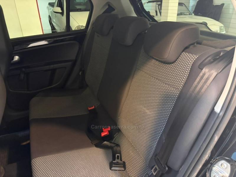 VOLKSWAGEN - UP 1.0 TSI MOVE UP 12V FLEX 4P MANUAL - 2015/2016 - Preta - R$ 53.900,00
