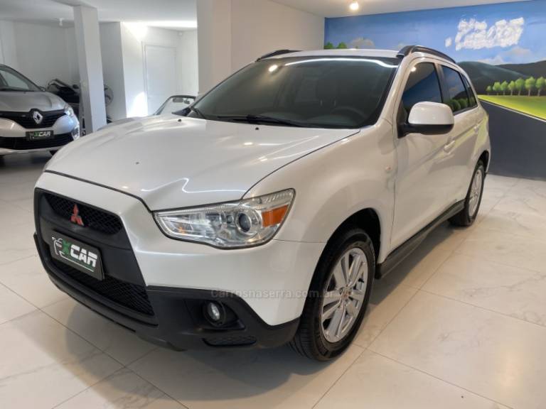 MITSUBISHI - ASX 2.0 4X2 16V GASOLINA 4P AUTOMÁTICO - 2012/2012 - Branca - R$ 63.900,00