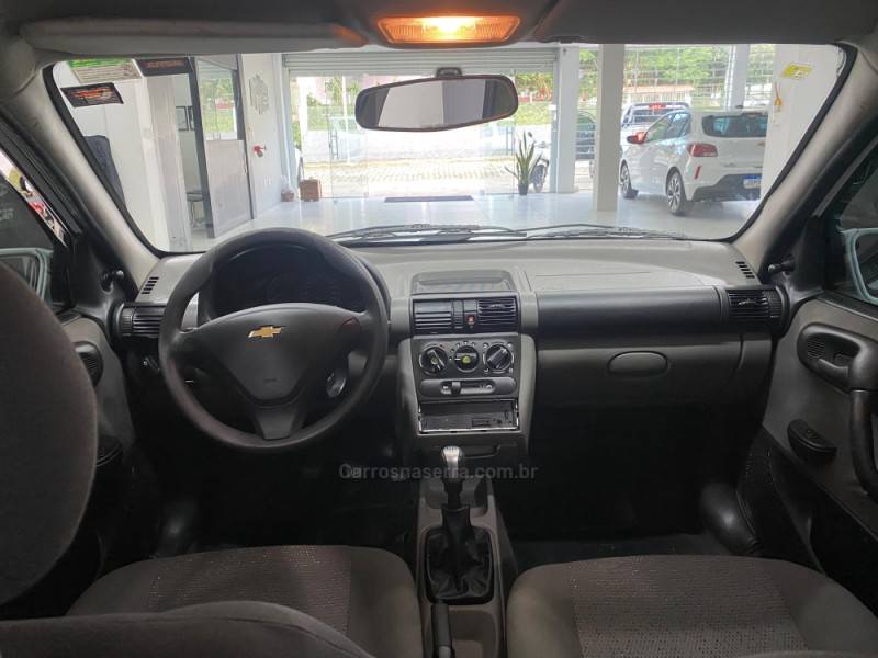 CHEVROLET - CLASSIC 1.0 MPFI LS 8V FLEX 4P MANUAL - 2013/2014 - Branca - R$ 31.900,00