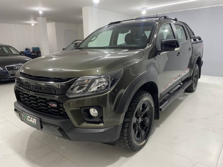 CHEVROLET - S10 2.8 Z71 4X4 CD 16V TURBO DIESEL 4P AUTOMÁTICA - 2022/2023 - Verde - R$ 198.900,00