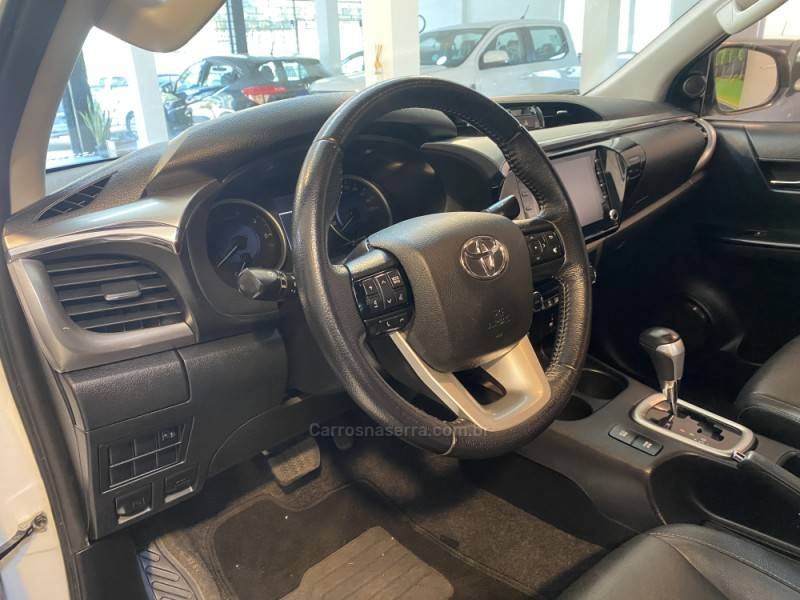 TOYOTA - HILUX 2.8 SRV 4X4 CD 16V DIESEL 4P AUTOMÁTICO - 2020/2020 - Branca - R$ 189.900,00