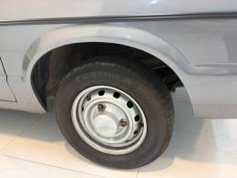 FORD - BELINA 1.6 L 4X4 8V ÁLCOOL 2P MANUAL - 1985/1985 - Cinza - R$ 38.900,00