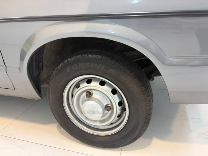 FORD - BELINA 1.6 L 4X4 8V ÁLCOOL 2P MANUAL - 1985/1985 - Cinza - R$ 38.900,00