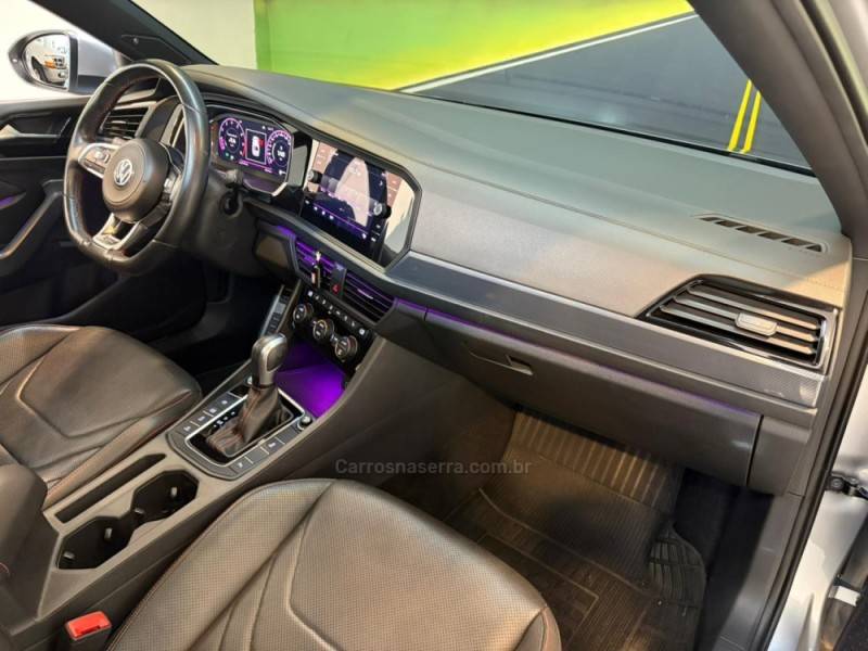 VOLKSWAGEN - JETTA 2.0 16V TSI GLI 350 GASOLINA 4P AUTOMÁTICO - 2020/2020 - Prata - R$ 159.900,00