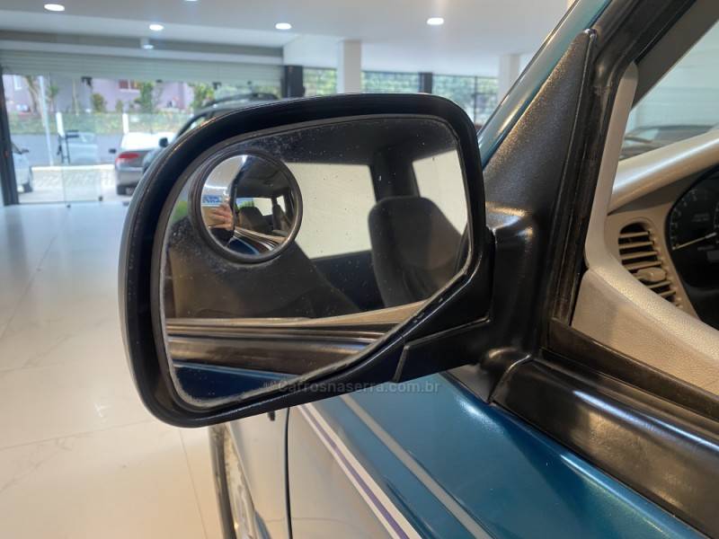 FORD - RANGER 4.0 STX 4X2 CE V6 12V GASOLINA 2P MANUAL - 1995/1995 - Verde - R$ 69.900,00