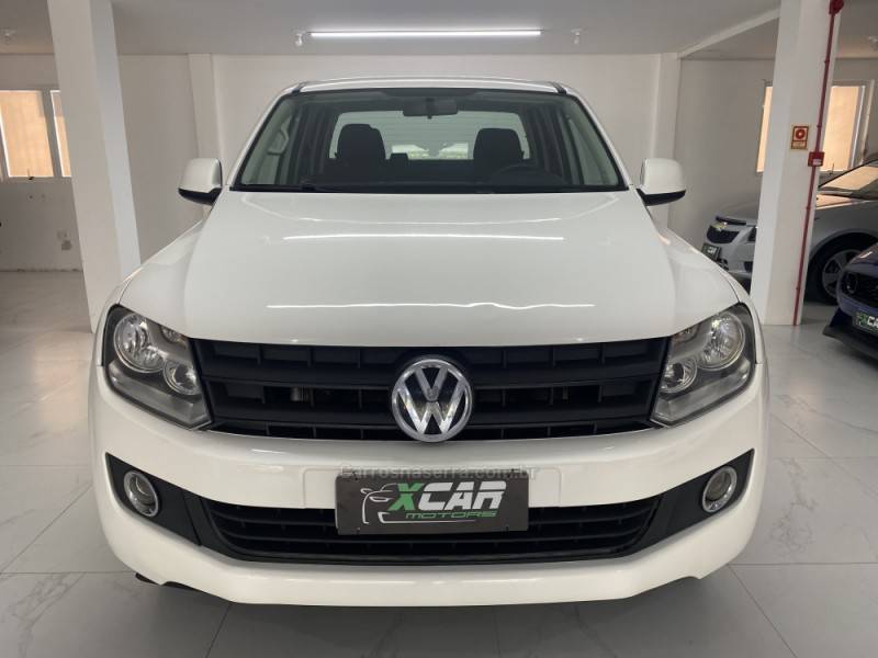 VOLKSWAGEN - AMAROK 2.0 SE 4X4 CD 16V TURBO INTERCOOLER DIESEL 4P MANUAL - 2017/2018 - Branca - R$ 99.900,00