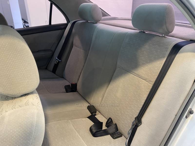 TOYOTA - COROLLA 1.8 XEI 16V GASOLINA 4P AUTOMÁTICO - 2002/2003 - Prata - R$ 36.900,00