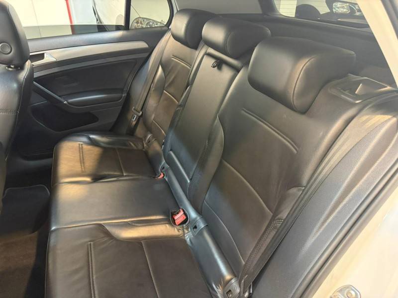 VOLKSWAGEN - GOLF 1.4 TSI COMFORTLINE 16V GASOLINA 4P AUTOMÁTICO - 2015/2015 - Branca - R$ 78.900,00