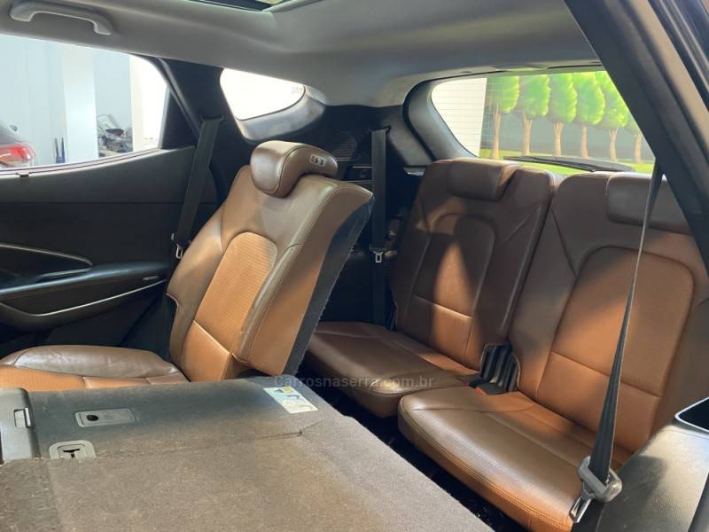 HYUNDAI - SANTA FÉ 3.5 MPFI GLS V6 24V 285CV GASOLINA 4P AUTOMÁTICO - 2014/2015 - Preta - R$ 94.900,00