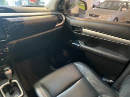 TOYOTA - HILUX 2.8 SRV 4X4 CD 16V DIESEL 4P AUTOMÁTICO - 2020/2020 - Branca - R$ 189.900,00