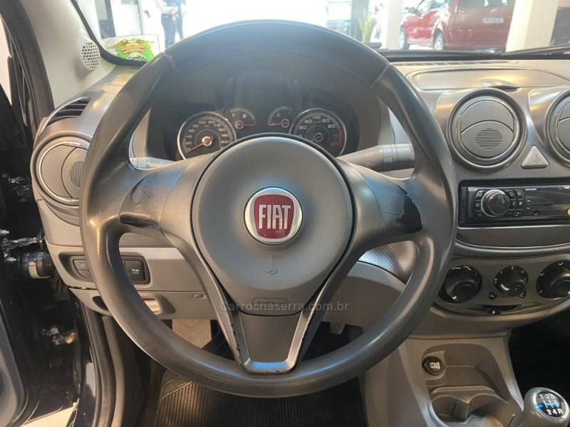 FIAT - PALIO 1.6 MPI ESSENCE 16V FLEX 4P MANUAL - 2013/2013 - Preta - R$ 35.900,00