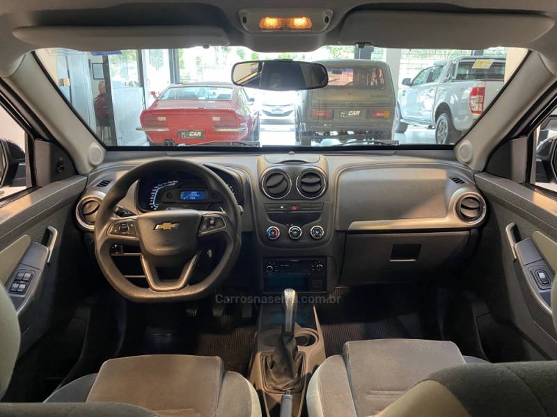 CHEVROLET - AGILE 1.4 MPFI LTZ 8V FLEX 4P MANUAL - 2013/2014 - Preta - R$ 44.900,00