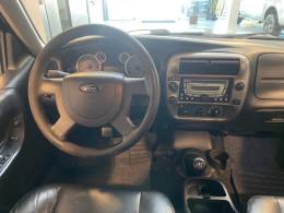 FORD - RANGER 3.0 XLT 16V 4X4 CD DIESEL 4P MANUAL - 2010/2011 - Preta - R$ 79.900,00