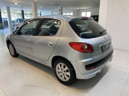 PEUGEOT - 207 1.4 XR SPORT 8V FLEX 4P MANUAL - 2009/2010 - Prata - R$ 23.900,00