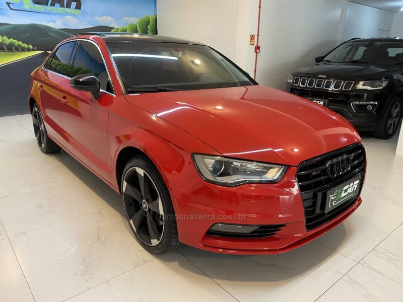 AUDI - A3 2.0 TFSI SEDAN AMBITION 16V GASOLINA 4P S-TRONIC - 2015/2016 - Vermelha - R$ 117.900,00