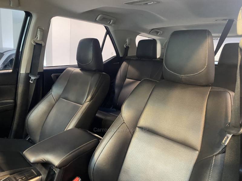 TOYOTA - HILUX SW4 2.8 SRX 4X4 16V TURBO INTERCOOLER DIESEL 4P AUTOMÁTICO - 2021/2021 - Preta - R$ 289.900,00