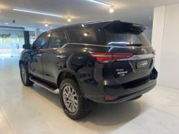 TOYOTA - HILUX SW4 2.8 SRX 4X4 16V TURBO INTERCOOLER DIESEL 4P AUTOMÁTICO - 2021/2021 - Preta - R$ 289.900,00