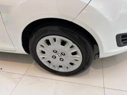 FORD - FIESTA 1.6 SE HATCH 16V FLEX 4P MANUAL - 2016/2017 - Branca - R$ 52.900,00