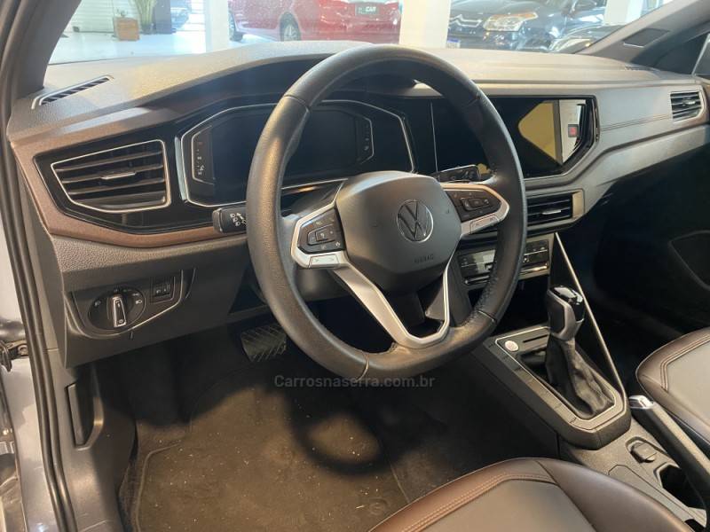 VOLKSWAGEN - VIRTUS 1.0 200 TSI HIGHLINE AUTOMÁTICO - 2023/2023 - Cinza - R$ 118.900,00