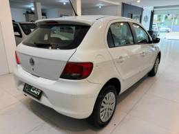 VOLKSWAGEN - GOL 1.0 MI 8V FLEX 4P MANUAL - 2011/2012 - Branca - R$ 33.900,00