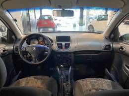 PEUGEOT - 207 1.4 XR SPORT 8V FLEX 4P MANUAL - 2009/2010 - Prata - R$ 23.900,00