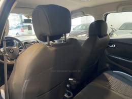 RENAULT - CAPTUR 1.6 16V SCE FLEX ZEN MANUAL - 2019/2019 - Prata - R$ 71.900,00