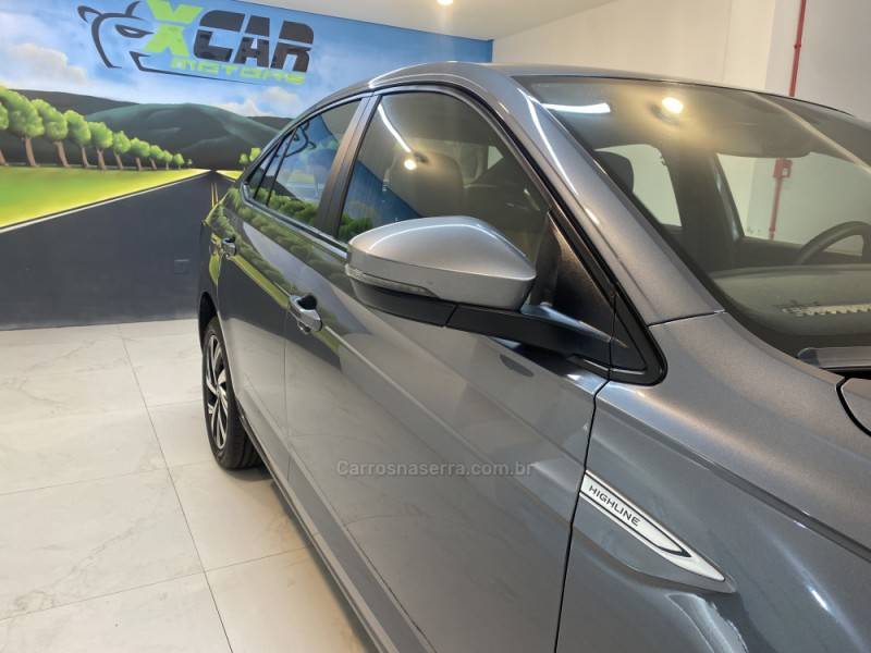 VOLKSWAGEN - VIRTUS 1.0 200 TSI HIGHLINE AUTOMÁTICO - 2023/2023 - Cinza - R$ 118.900,00