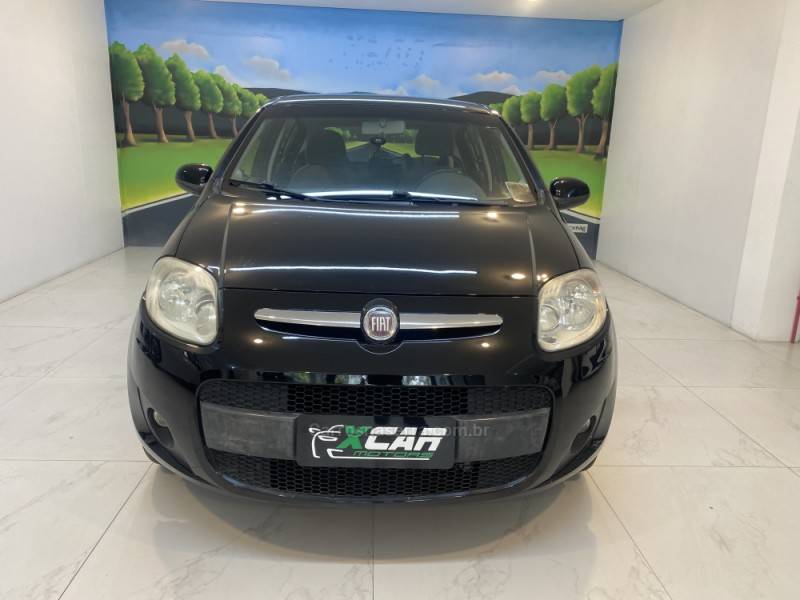 FIAT - PALIO 1.6 MPI ESSENCE 16V FLEX 4P MANUAL - 2013/2013 - Preta - R$ 35.900,00