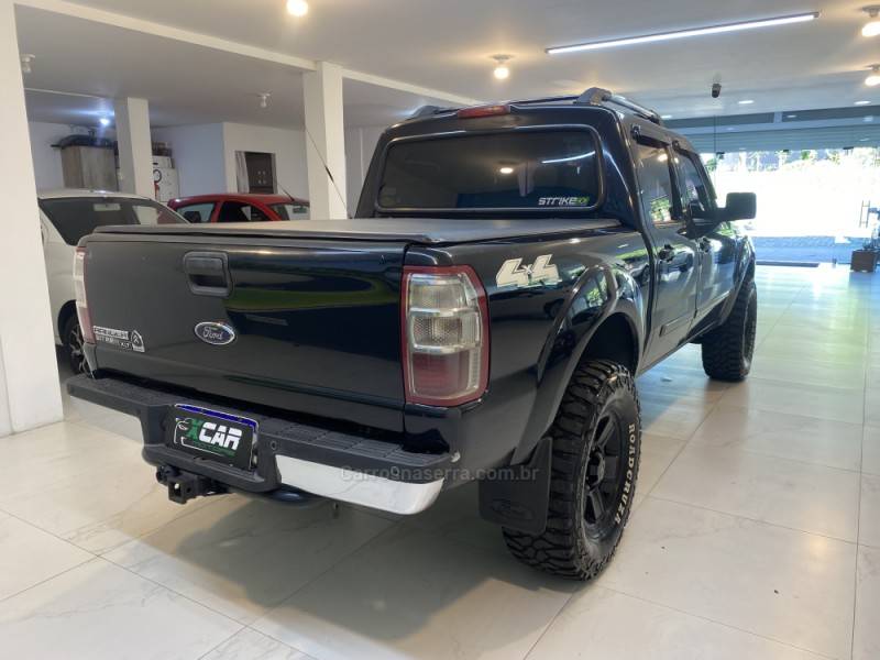 FORD - RANGER 3.0 XLT 16V 4X4 CD DIESEL 4P MANUAL - 2010/2011 - Preta - R$ 79.900,00