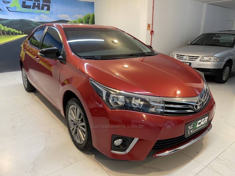 TOYOTA - COROLLA 2.0 XEI 16V FLEX 4P AUTOMÁTICO - 2017/2017 - Vermelha - R$ 93.900,00