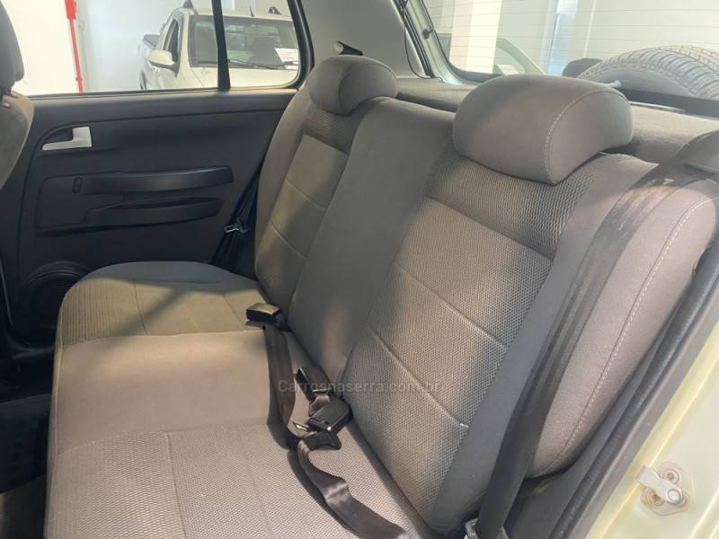 VOLKSWAGEN - CROSSFOX 1.6 MI FLEX 8V 4P MANUAL - 2008/2009 - Bege - R$ 35.900,00