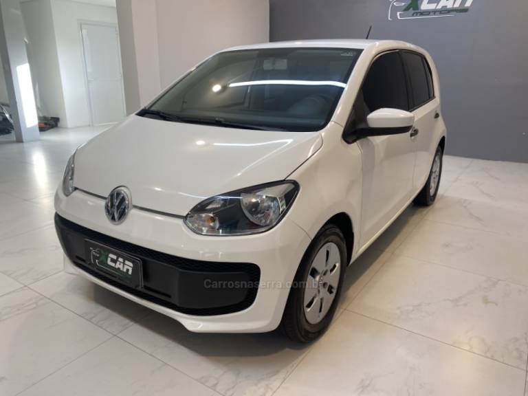 VOLKSWAGEN - UP 1.0 MPI MOVE UP 12V FLEX 2P MANUAL - 2015/2016 - Branca - R$ 42.900,00