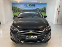 CHEVROLET - ONIX 1.0PREMIER PLUS 12V TURBO FLEX 4P AUTOMÁTICO - 2020/2020 - Preta - R$ 75.900,00